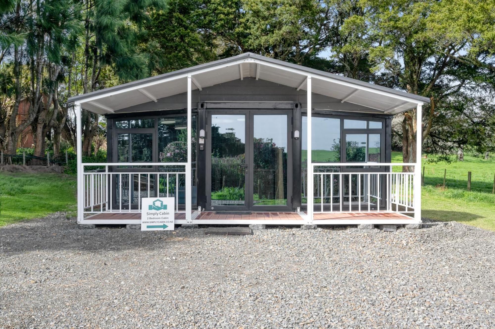 2 Bedrooms Cabin 5 Min To Pukekohe Town Centre Exteriör bild