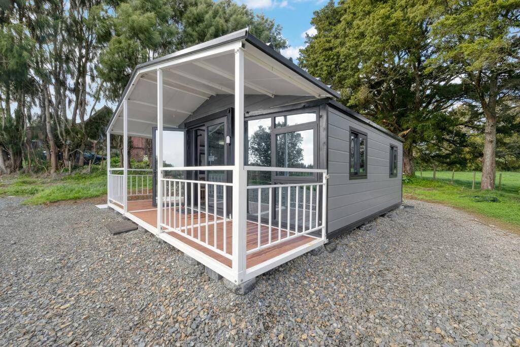 2 Bedrooms Cabin 5 Min To Pukekohe Town Centre Exteriör bild