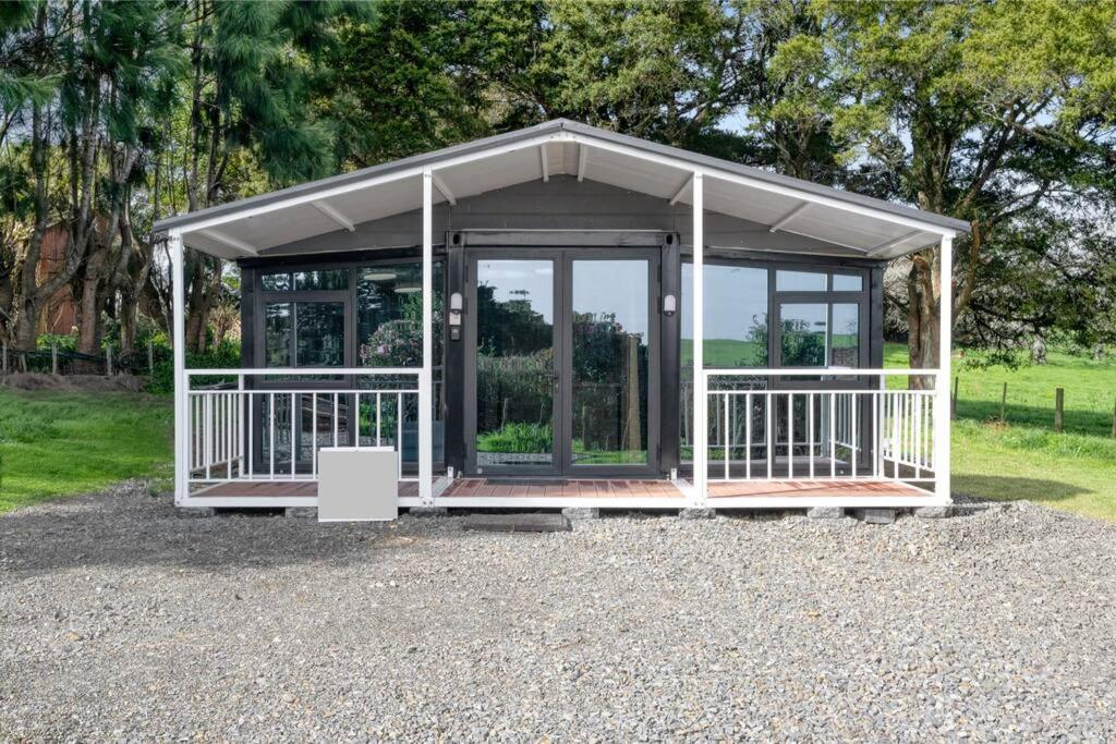 2 Bedrooms Cabin 5 Min To Pukekohe Town Centre Exteriör bild
